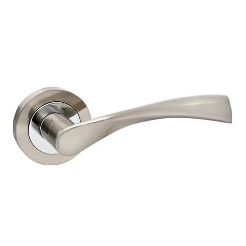 TSS Bravo Lever Handles on Round Rose Door Furniture