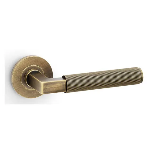 Alexander & Wilks AW202AB Hurricane Reeded Lever on Round Rose - Antique Brass (LEAD TIME: 2-3 DAYS)
